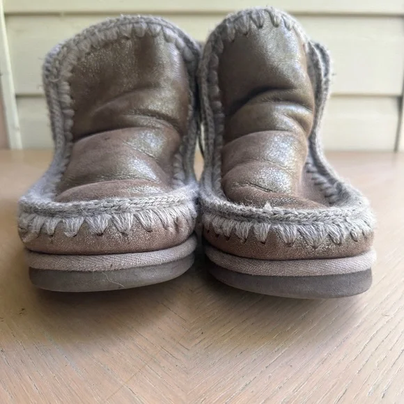 Mou Brown and Gray Moccasin Slippers - Picture 2 of 10